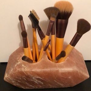Eco tools make up brushes